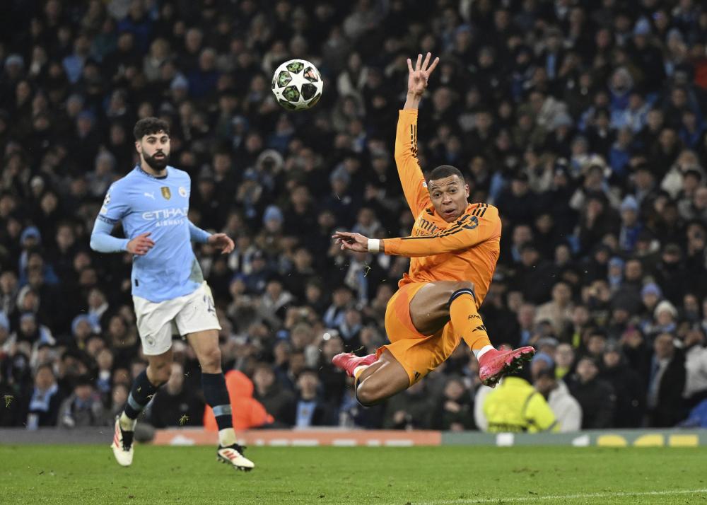 一场127-134给快船送上大礼！西部前6稳了，哈登争冠只剩唯一隐患.